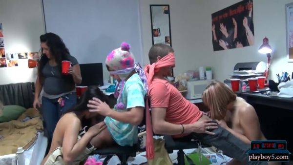 Wild Orgy Party With Horny College Teens In A Dorm Room - videomanysex.com on nochargetube.com