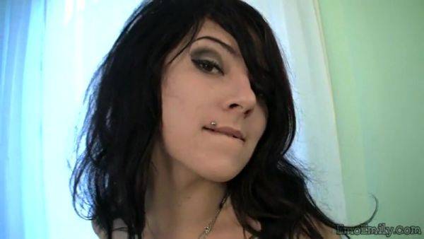 Sexy emo teen goes solo masturbating - txxx.com on nochargetube.com