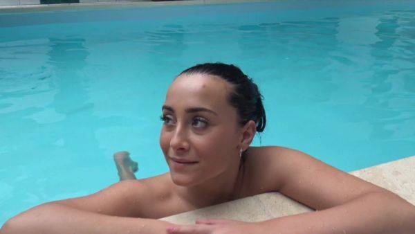 Aroused female filmed by the pool working her magic in true porno - hellporno.com on nochargetube.com