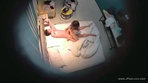 Hackers use the camera to remote monitoring of a lover's home life.597 - hotmovs.com - China on nochargetube.com