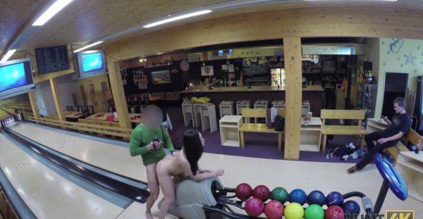 Aroused amateur babe fucked at the bowling alley without knowing she is being filmed - alphaporno.com - Czech Republic on nochargetube.com