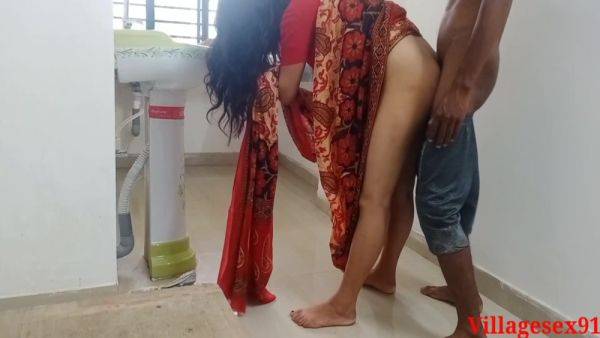 House Clean Time Sex By Kamwali Bai - desi-porntube.com - India on nochargetube.com