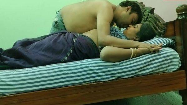 Desi Wife First Sex With Husband! With Clear Audio - desi-porntube.com - India on nochargetube.com