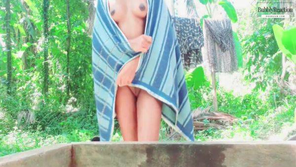 18+ Collage Girl Outdoor Bath Fun 2023 - hclips.com on nochargetube.com