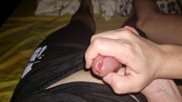 Blowjob And Handjob On My Boyfriend - hclips.com on nochargetube.com