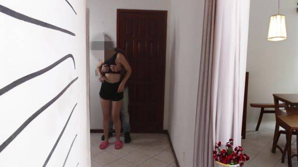 Wife Welcomes The Neighbor To The House While The Cuckold Is In The Bathroom - hclips.com - Brazil on nochargetube.com