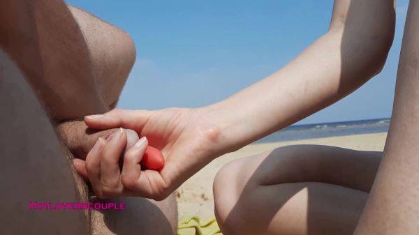 Beauty Masturbates On The Beach And Jerks Off Her Friends Dick 12 Min - upornia.com on nochargetube.com