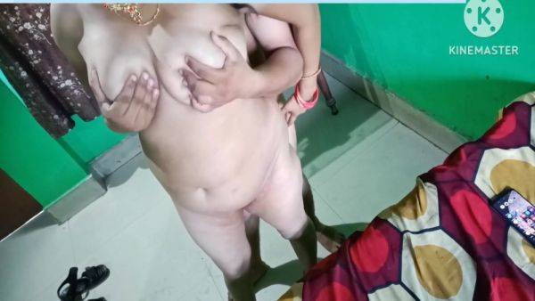 Romantic Couple Sexy Desi Girl Husband Wife - desi-porntube.com - India on nochargetube.com