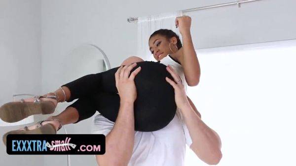 Kendall Woods takes on a massive white cock like a petite ebony slut - sexu.com on nochargetube.com