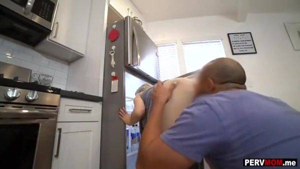 Licked My Stepmoms Cooch In The Kitchen When Dad Gone - Alix Lynx - hotmovs.com on nochargetube.com