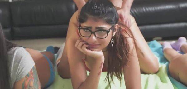 Mia's Big Tits - Mia Khalifa - inxxx.com on nochargetube.com