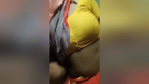 Huge Boobs In Indian Girlfriend Video - desi-porntube.com - India on nochargetube.com