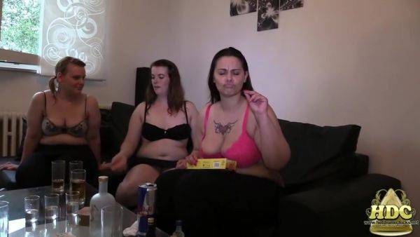 Hotdrinkingchicks - Three For One 01 - Babe - upornia.com on nochargetube.com