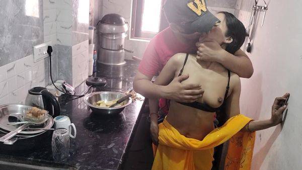 Hot Desi Bhabhi Kitchen Sex With Husband - hclips.com - India on nochargetube.com