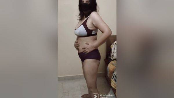 Hot Milf - My Erotic Dance - desi-porntube.com - India on nochargetube.com