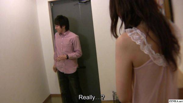 Bashful Japanese MILF answers door nearly naked leading to sex - txxx.com - Japan on nochargetube.com