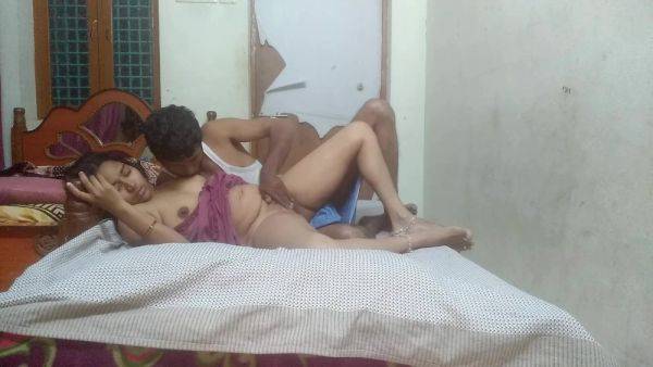 Real Life Amateur Indian Telugu Couple Fucking Hard In Their Privacy - hclips.com - India on nochargetube.com