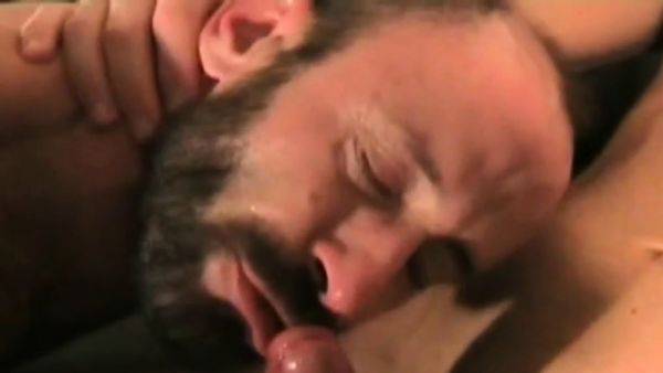 Amateur German jock cums after assfucked - drtuber.com - Germany on nochargetube.com