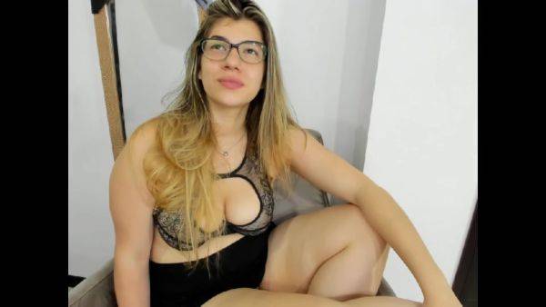 Venezuelan Pawg Girl Eiriadnax (21) Showing Her Bubb - hclips.com - Venezuela on nochargetube.com