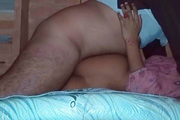 Slow Kro Please Mujhy Jalan Ho Rahi With Hot Milf - desi-porntube.com - India on nochargetube.com