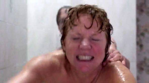 Becky Ann Baker shower sex - drtuber.com on nochargetube.com