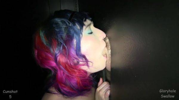 Natalies 2nd Glory Hole Visit - videomanysex.com on nochargetube.com