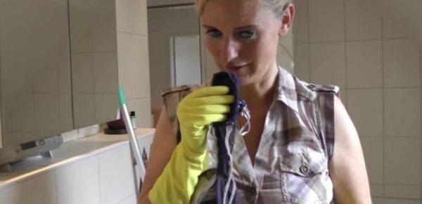 Fucked the horny cleaning lady - this is how household work works - inxxx.com - Germany on nochargetube.com