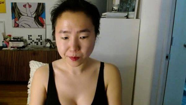 Asian MILF Sucks Big Cock And Jerks Out Cum - drtuber.com - Japan on nochargetube.com