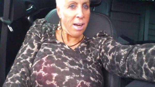 Beim Autofahren Mit Dem Dildo Bearbeitet Milf Real Orgasm - videohdzog.com on nochargetube.com