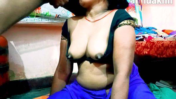 Indian Desi Village Anuty Ki Gand Chudai Hardcore Painful Clear Hindi Vioce Full Sex Video - hclips.com on nochargetube.com