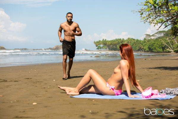 Gala Brown pleasures sporty black dude on the beach - xhand.com on nochargetube.com