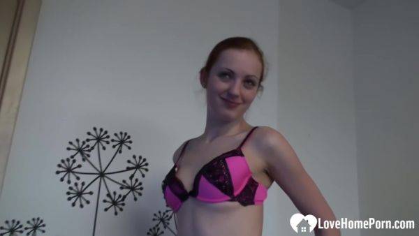 Naughty Babe Strips Her Clothes And Masturbates - hclips.com on nochargetube.com