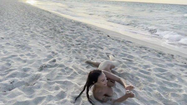 Swims In Atlantic Ocean And Poses Naked On A Public Beach In Cuba - Monika Fox - hotmovs.com - Cuba on nochargetube.com