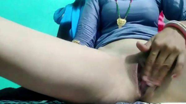 Desi Setp Sister Ko Ungli Krti Dekha Or Bad Me Sister Ko Chod Diya - hclips.com - India on nochargetube.com