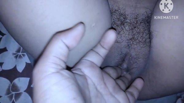 Village Bhabhi Devar Ko Bola Jaldi Jaldi Chodo Aur Bhago - desi-porntube.com - India on nochargetube.com