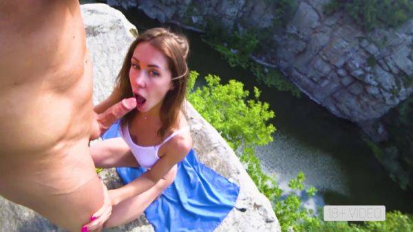 Wild Public Fucking On A High Cliff In Canyon With Mia Bandini - upornia.com - Italy on nochargetube.com