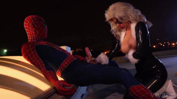 Blonde cougar dazzles with her huge tits while doing Spider Man - xbabe.com on nochargetube.com