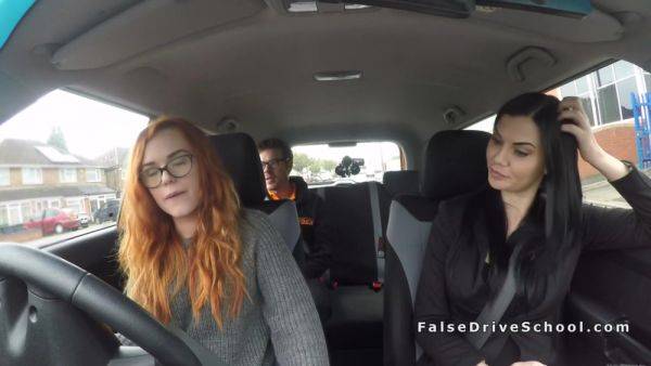 Threesome Ffm Fuck In Car - upornia.com on nochargetube.com