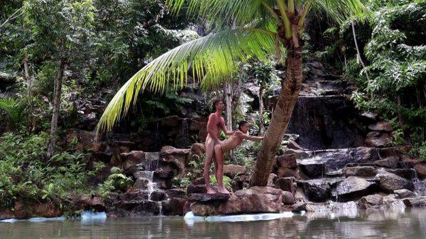 Couple Real Sex In A Waterfall In Thailand - hclips.com - Thailand on nochargetube.com