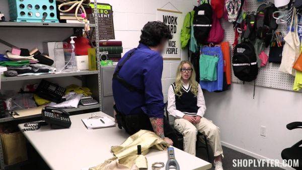 Nerdy shoplifter gets cock to play with if she wants to be free - hellporno.com on nochargetube.com