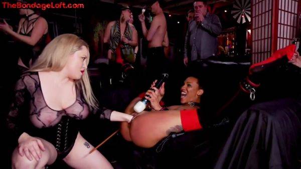 Public anal Ebony pussyfisted and whipped by domina - hotmovs.com on nochargetube.com