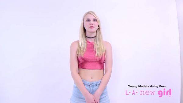 Teen Fucked At Photoshoot Audition By Casting Agent - upornia.com on nochargetube.com