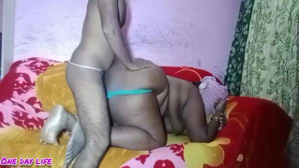 Tamil Doggy Style Fucking Hard - desi-porntube.com - India on nochargetube.com