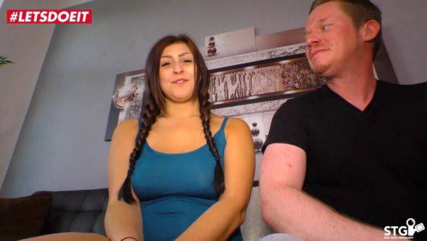 July Johnson's hot German GF gets pounded & jizzed in her face in CFNM Sextape - sexu.com - Germany on nochargetube.com