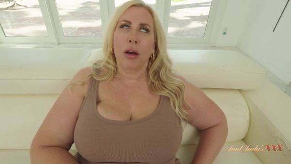 Orgasmic Blonde BBW Lila Lovely - solo masturbation - xtits.com on nochargetube.com