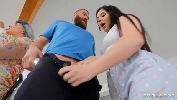 Keira Croft & Xander Corvus - Gush, Don't Swallow - xxxfiles.com on nochargetube.com