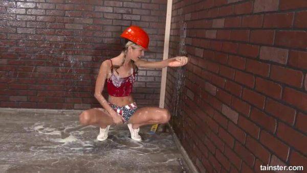 Blonde Female Construction Worker Seeking Load - Gina Gerson - porntry.com on nochargetube.com