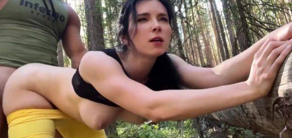 POV Big Tits Jogger Has Sex Wit Stranger In The Woods - Sweetie Fox - inxxx.com on nochargetube.com