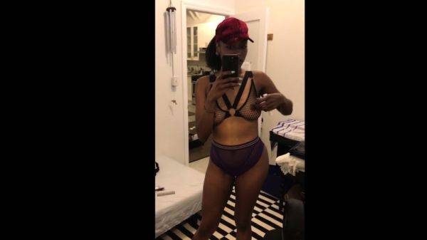 Stylish Black Girl In Lingerie - drtuber.com on nochargetube.com