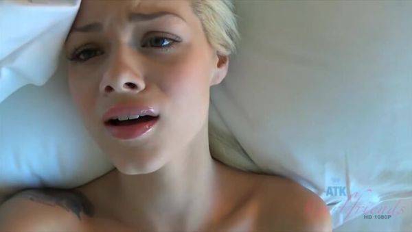 Elsa Jean's Doll-like Pussy Gets Filled with a Massive Creampie - porntry.com on nochargetube.com